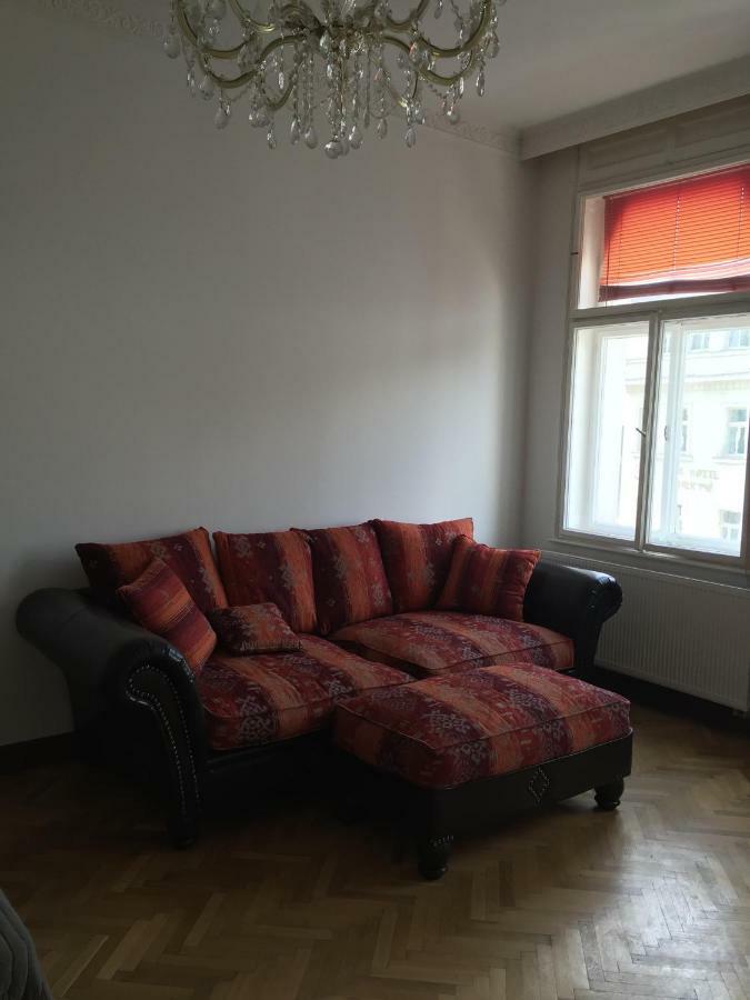 Apartman Vridelni 136 Karlovy Vary Bagian luar foto